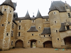 Chateau de Fougeres sur Bievre.jpeg