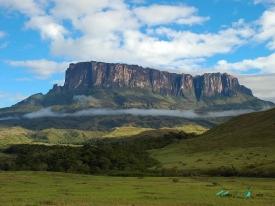 Parque Nacional Canaima en Venezuela.jpeg